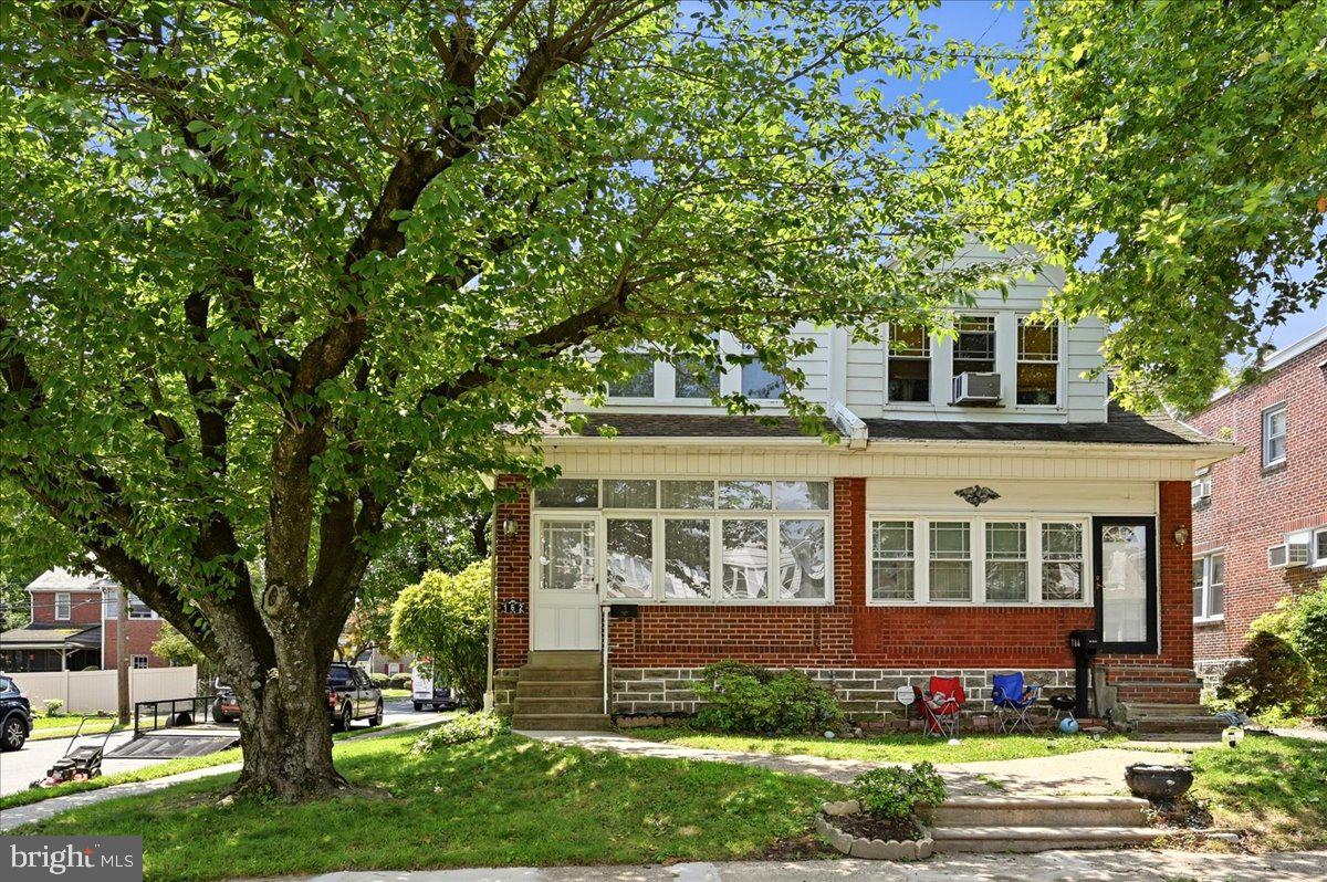 162 W Albemarle Ave Property Photo 1