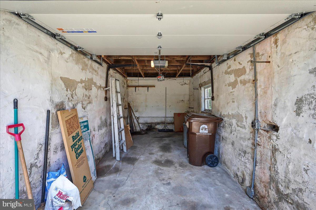 162 W Albemarle Ave Property Photo 36