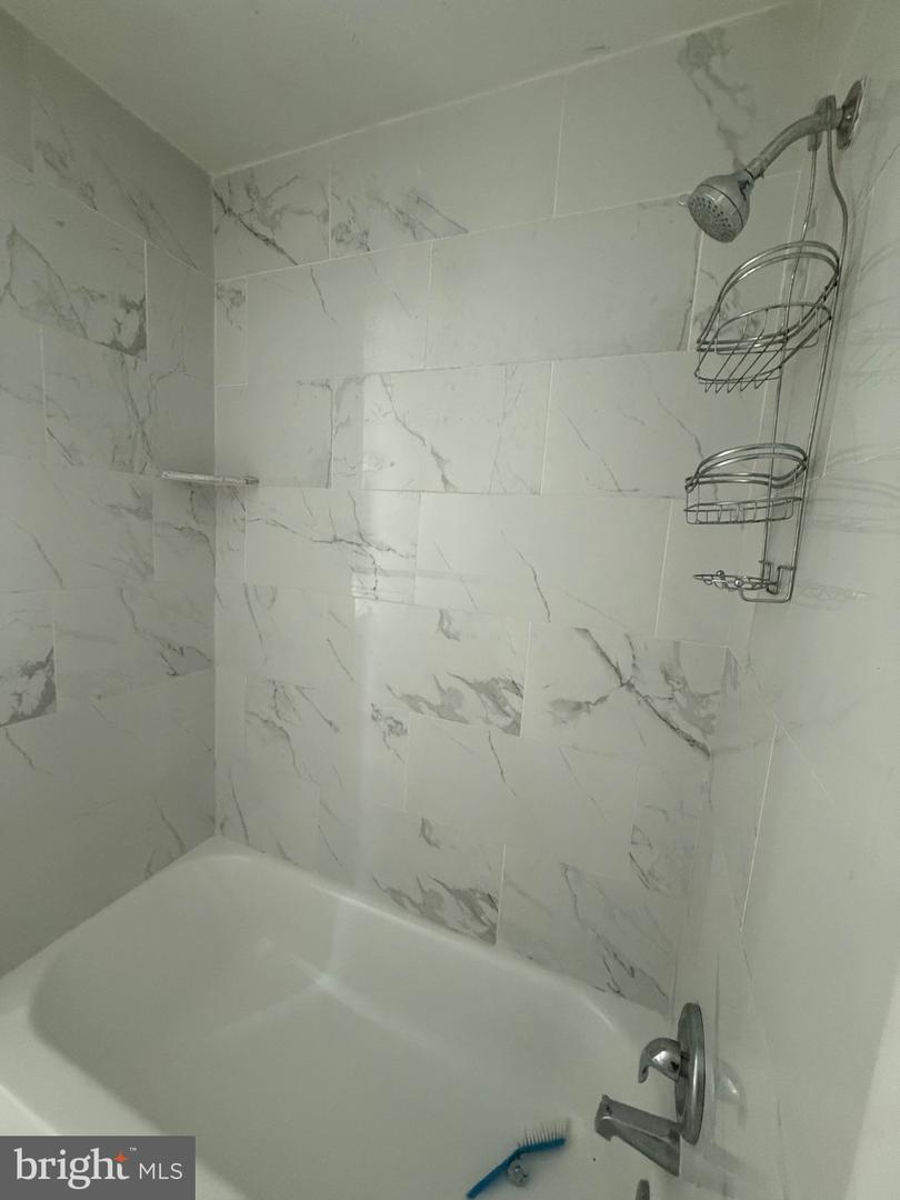 838 Bullock Ave Property Photo 17