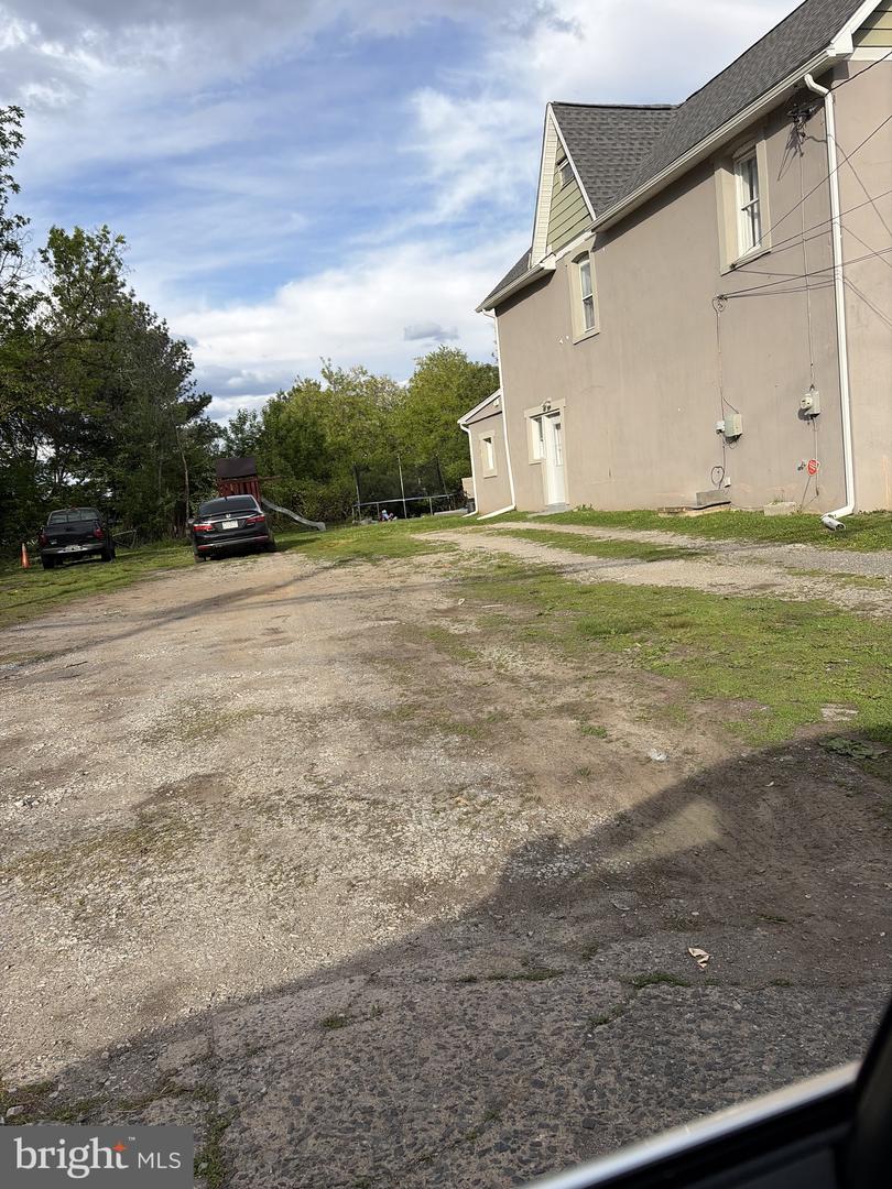 0 Sharon Ave Property Photo 1