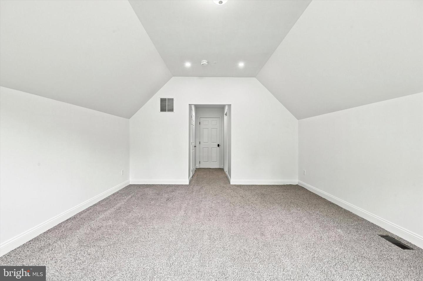 16 Heather Way Property Photo 38