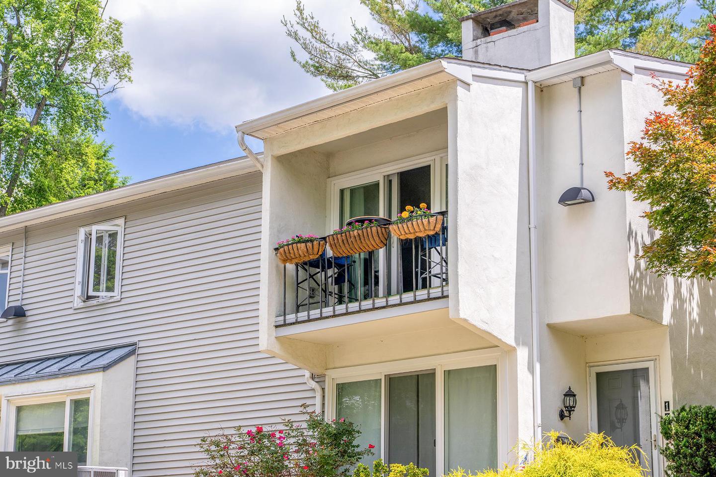 117 OXLEY CT
