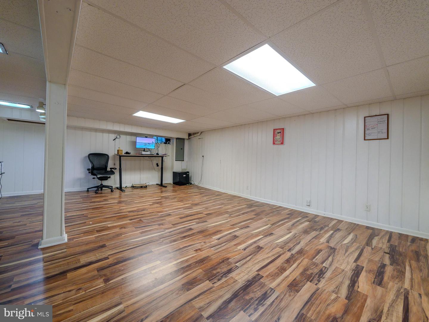 1004 Shadeland Ave Property Photo 77