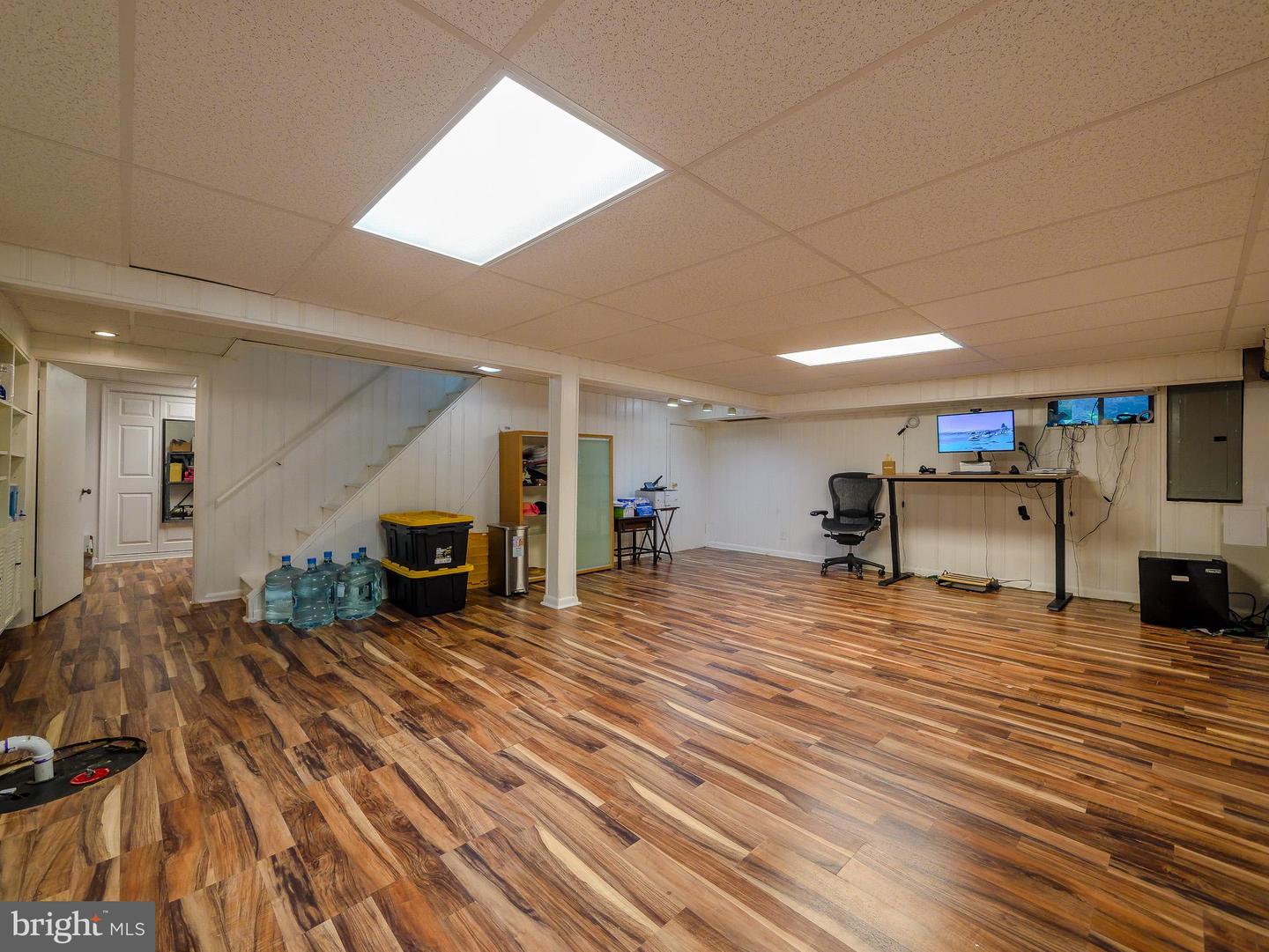 1004 Shadeland Ave Property Photo 78