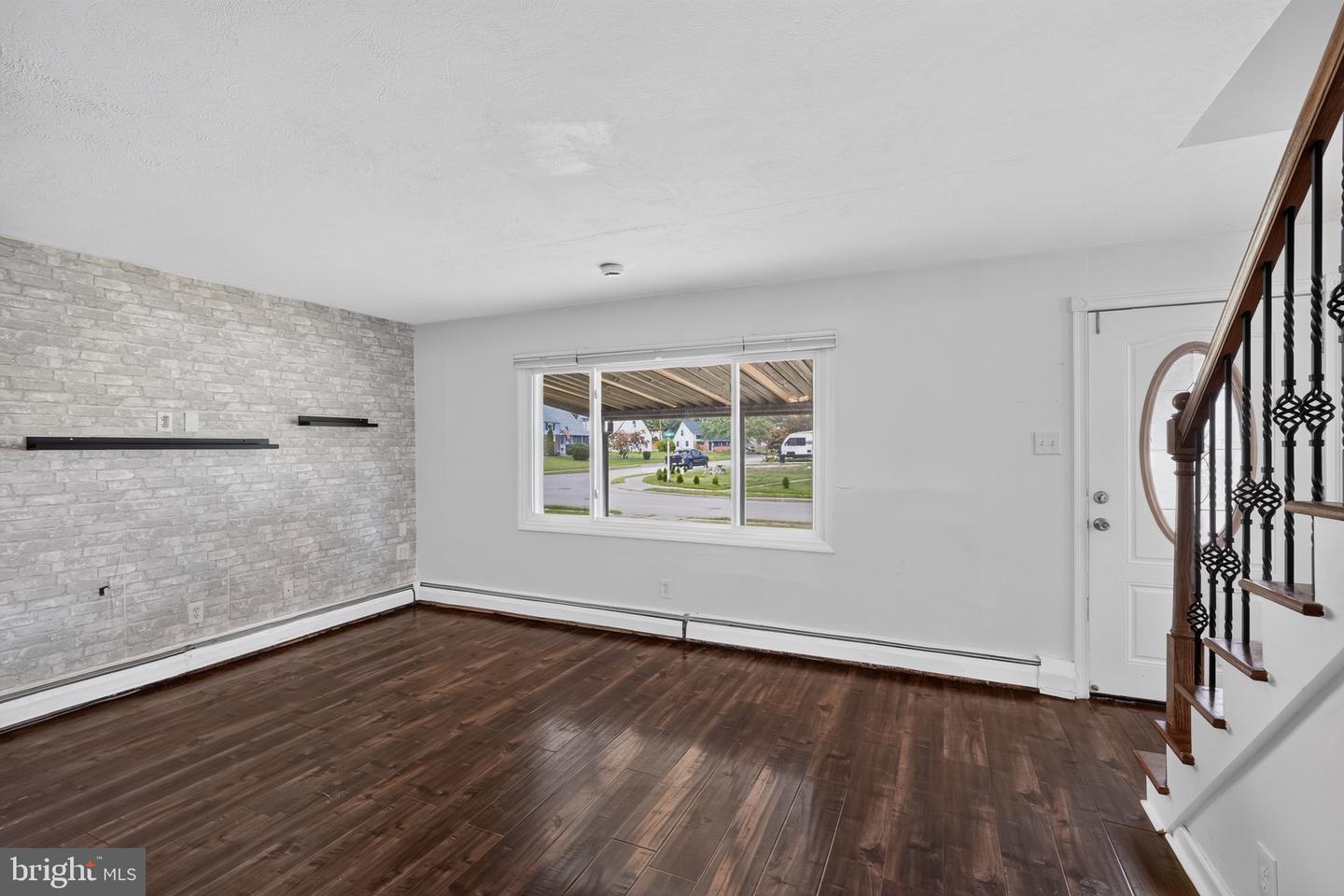 809 Quince Ln Property Photo 11