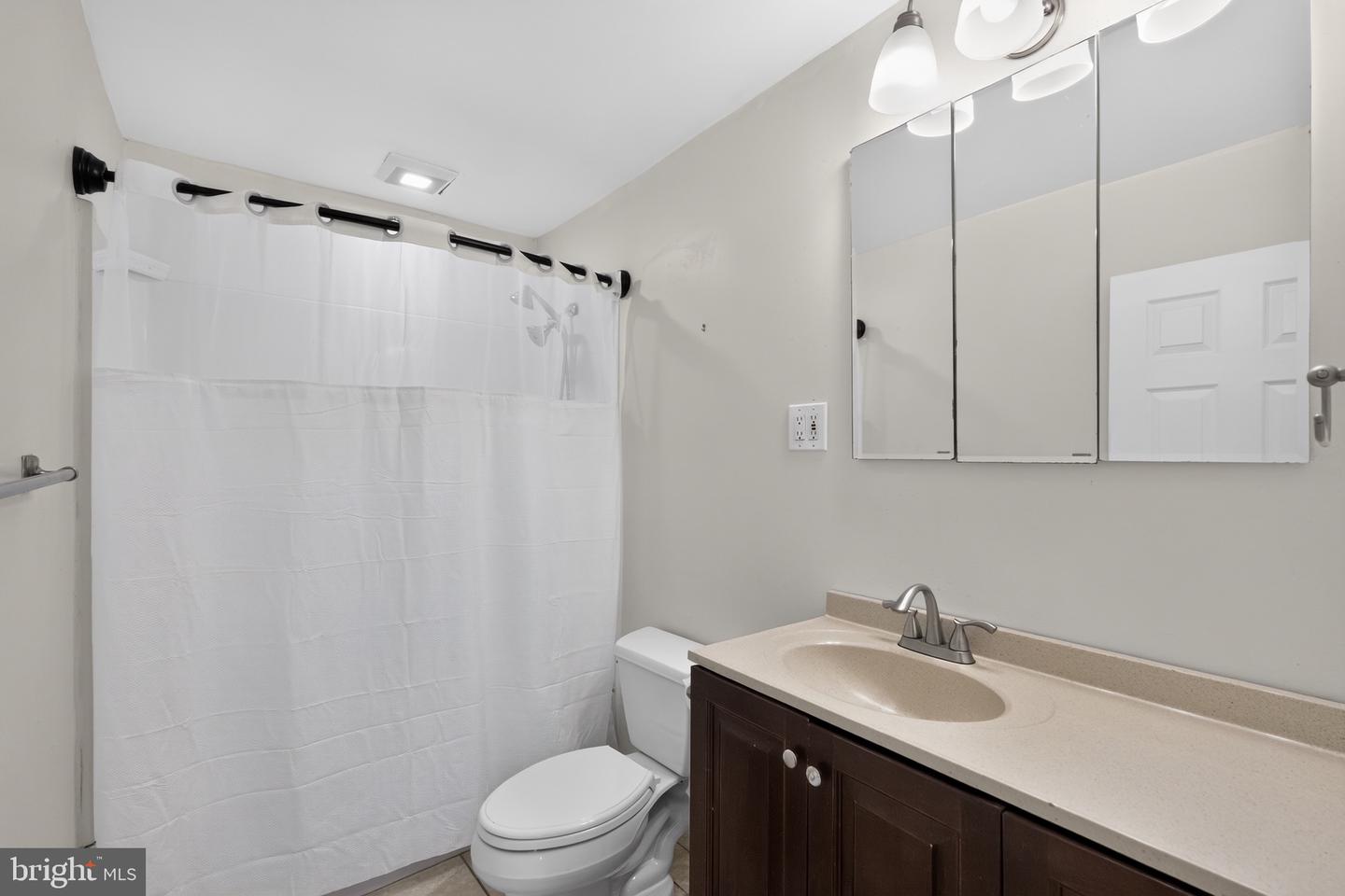 809 Quince Ln Property Photo 25