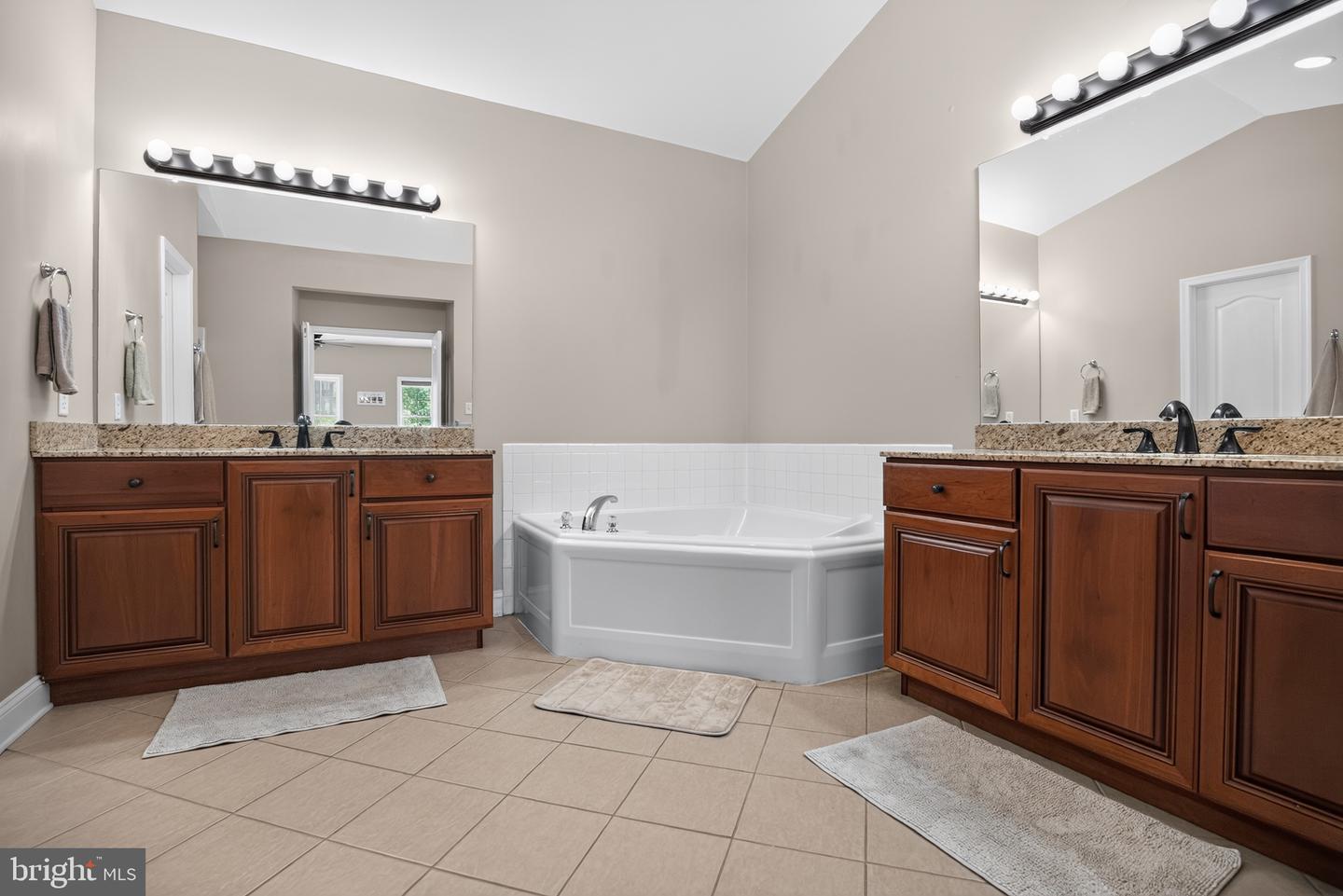3104 Woods Edge Dr Property Photo 18