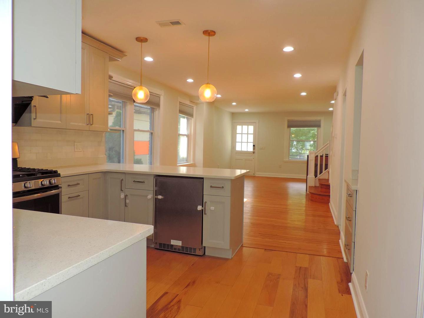 309 Dartmouth Ave Property Photo 1