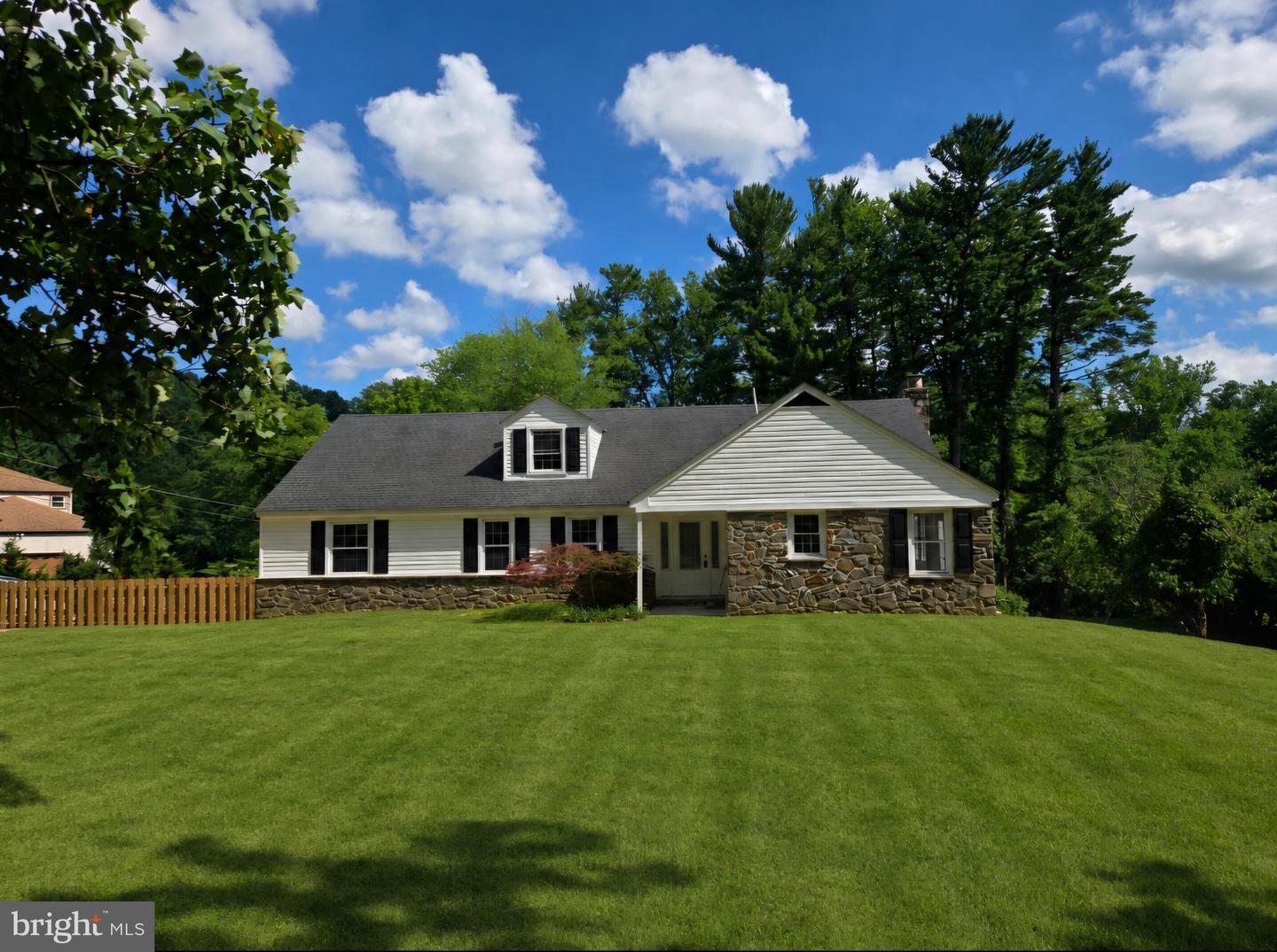 320 SYCAMORE MILLS RD