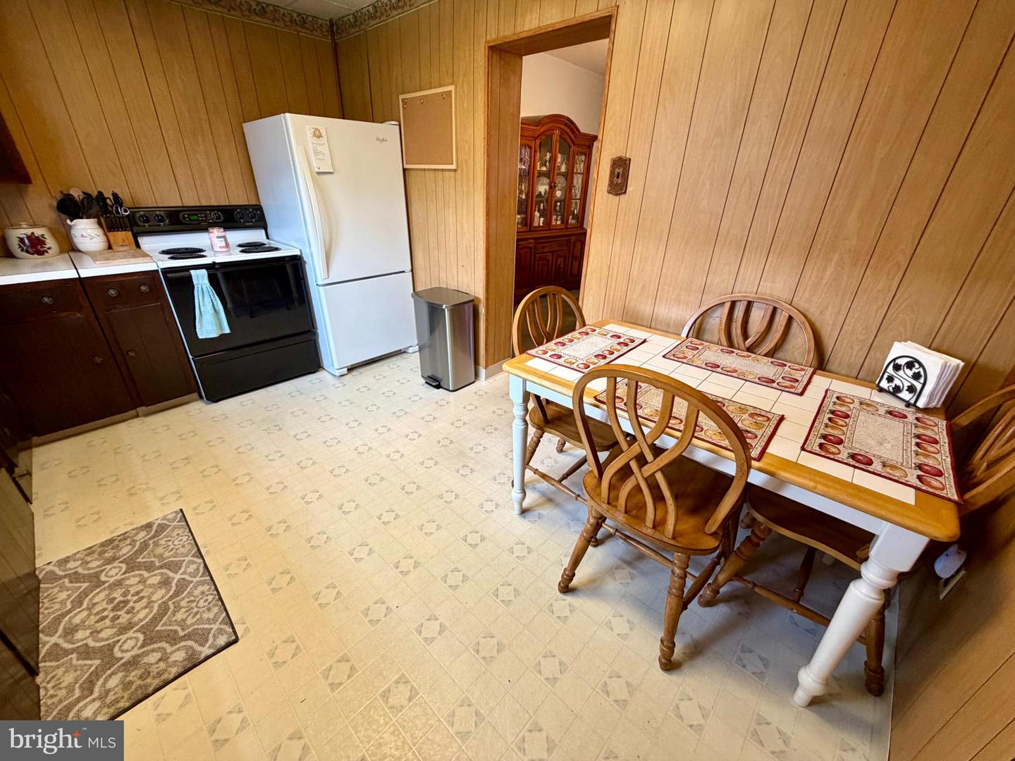 172 W Ridge Property Photo 6