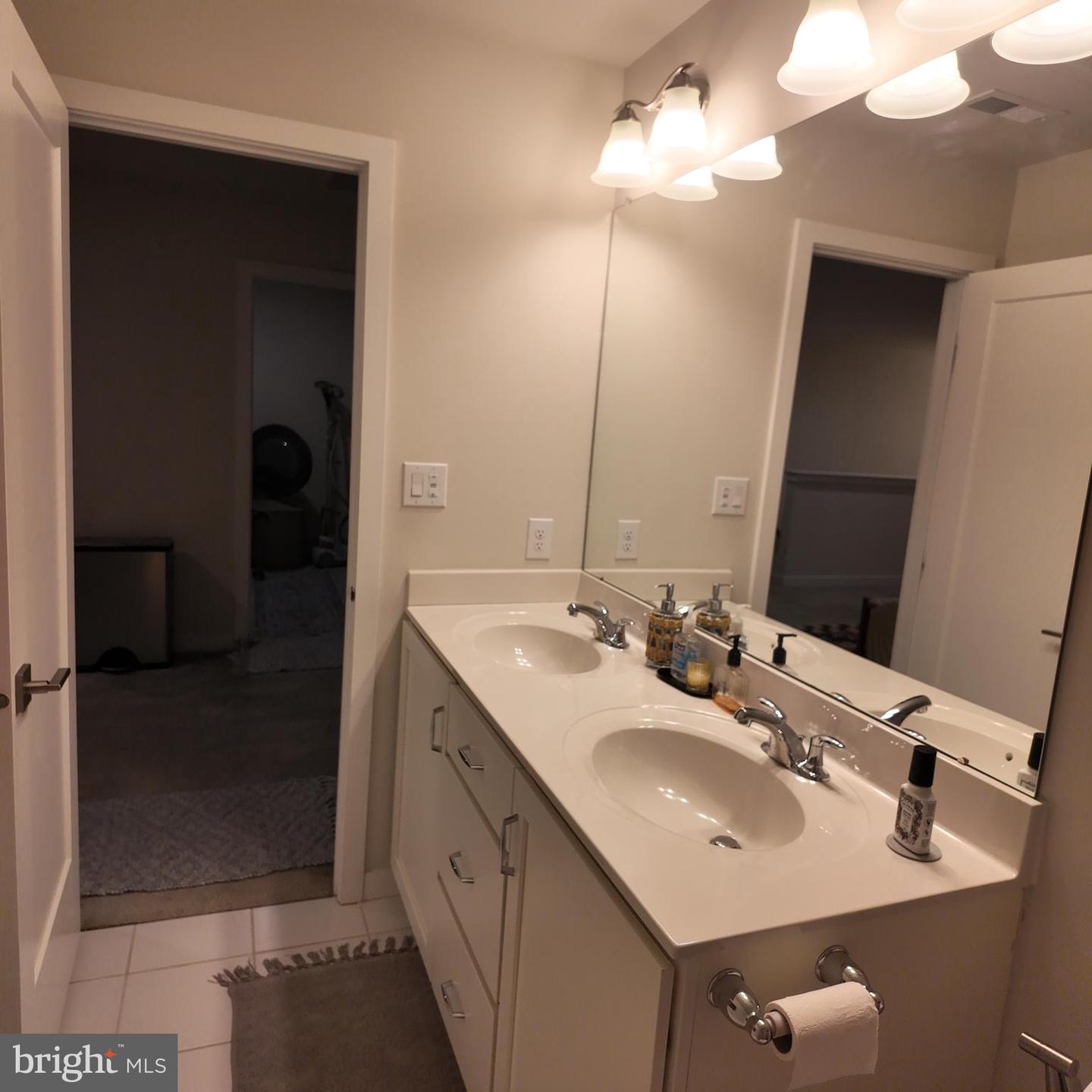 148 Kennedy Dr Property Photo 25