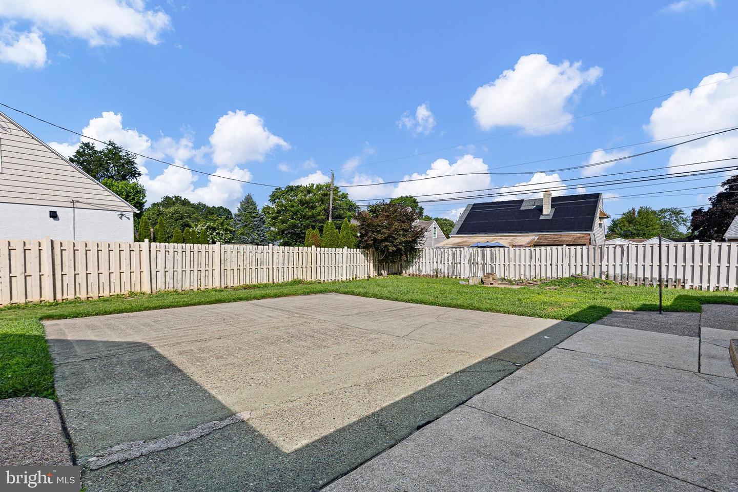 601 Fairview Rd Property Photo 30