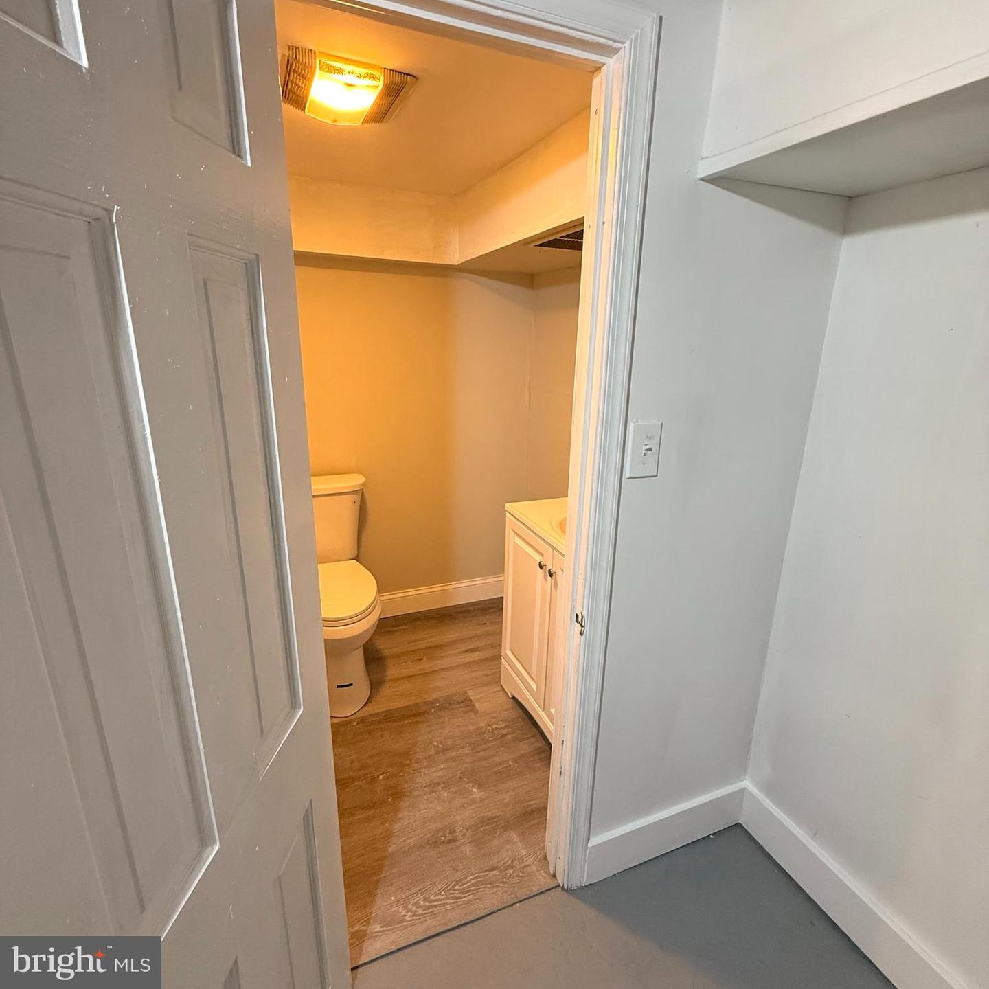 119 Whitely Ter Property Photo 15