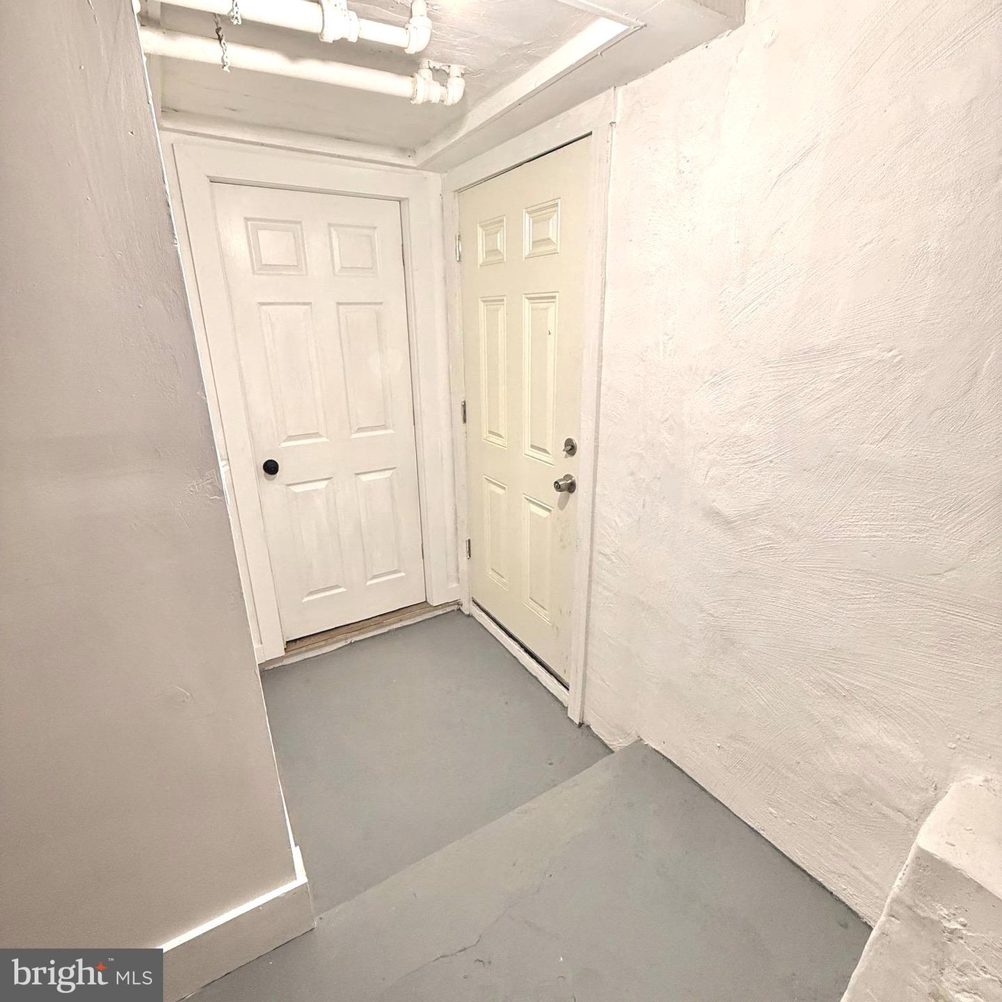 119 Whitely Ter Property Photo 17