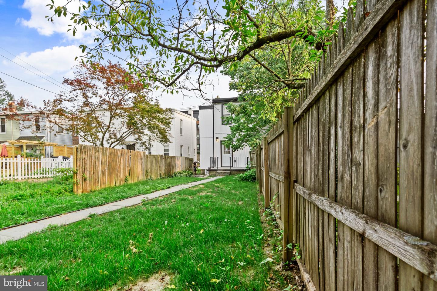 449 W Baltimore Ave Property Photo 4