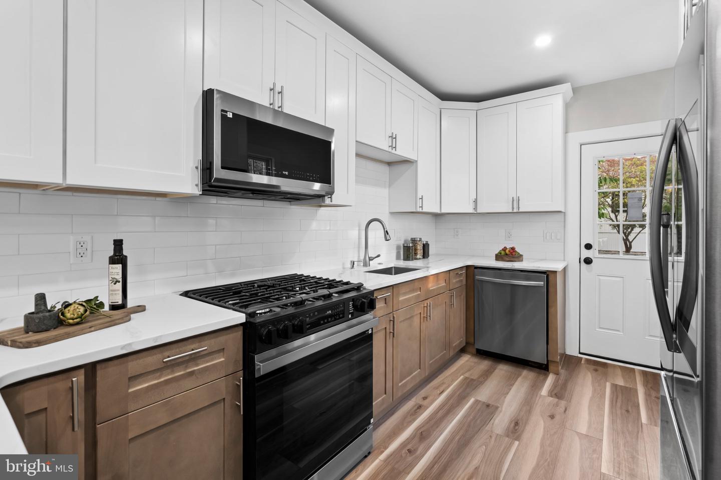 449 W Baltimore Ave Property Photo 21