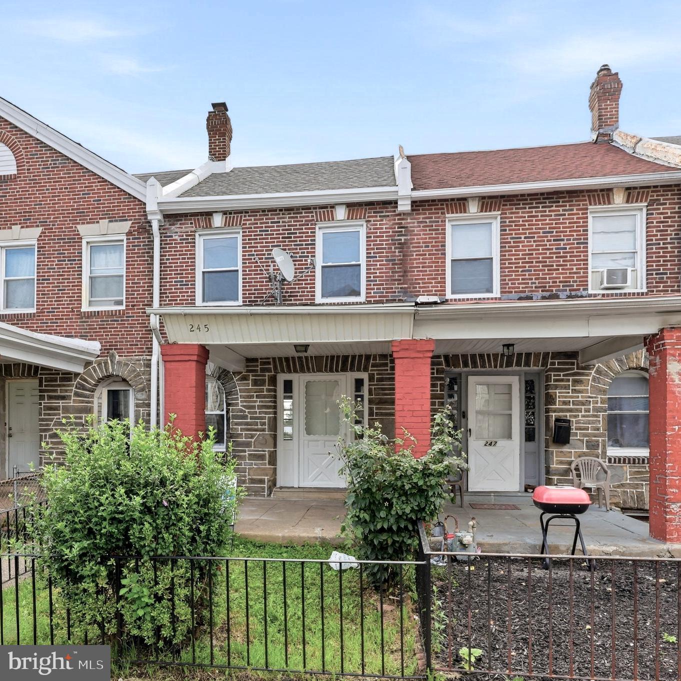 245 Copley Rd Property Photo 2