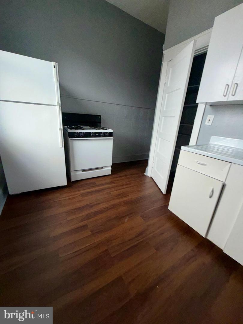 51 S Macdade Blvd #apt A Property Photo 11