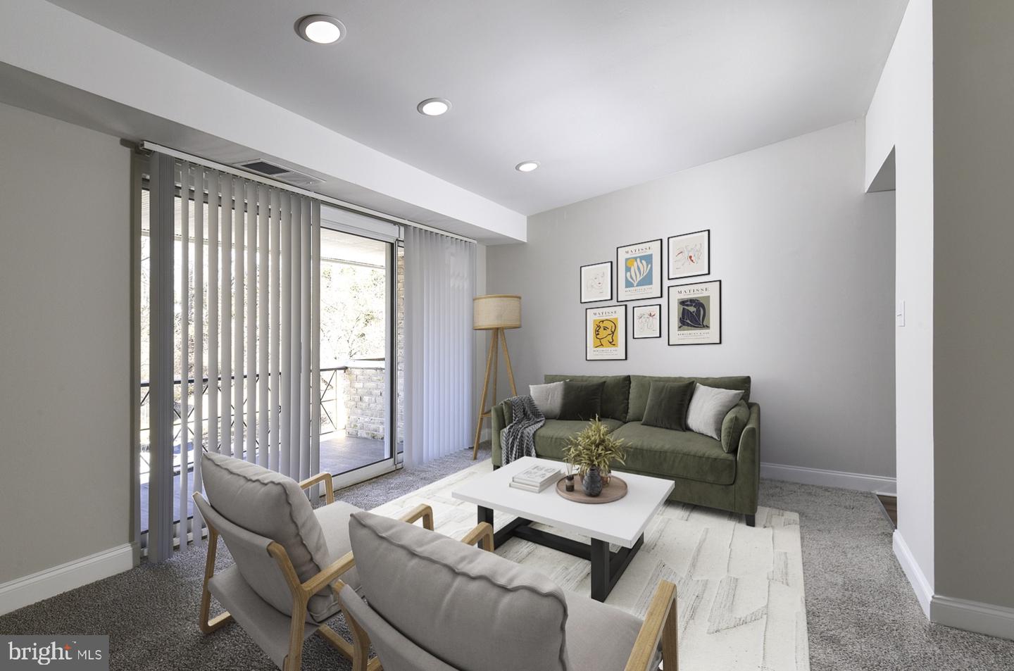 284 Iven Ave #276-2b Property Photo 9