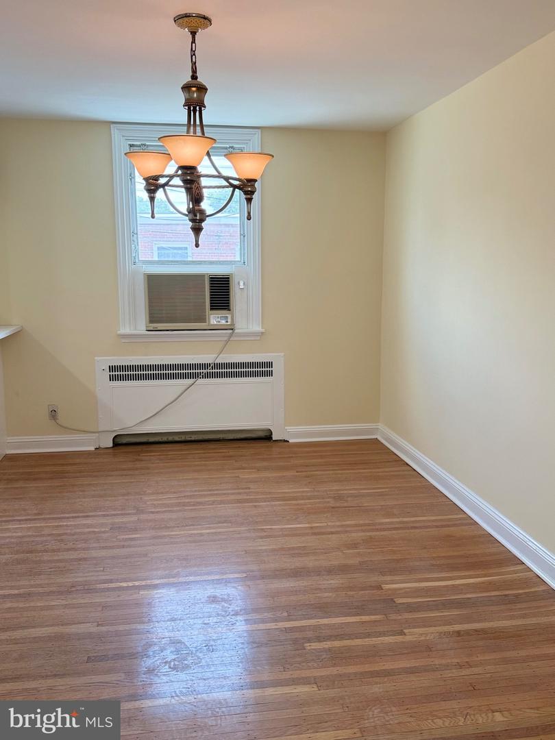 249 Glendale Rd Property Photo 3