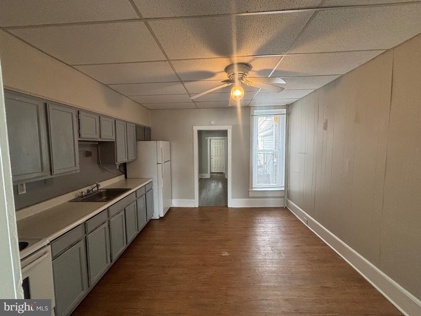 PADE2119880 Property Photo 4