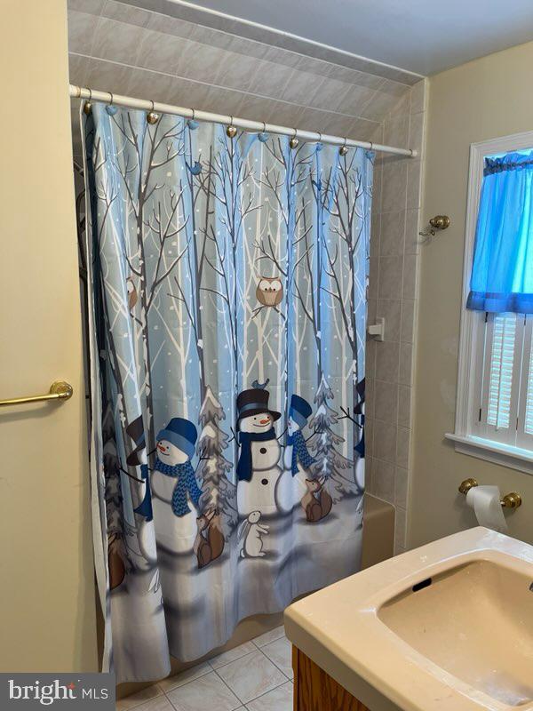 114 Lincoln Ave Property Photo 7