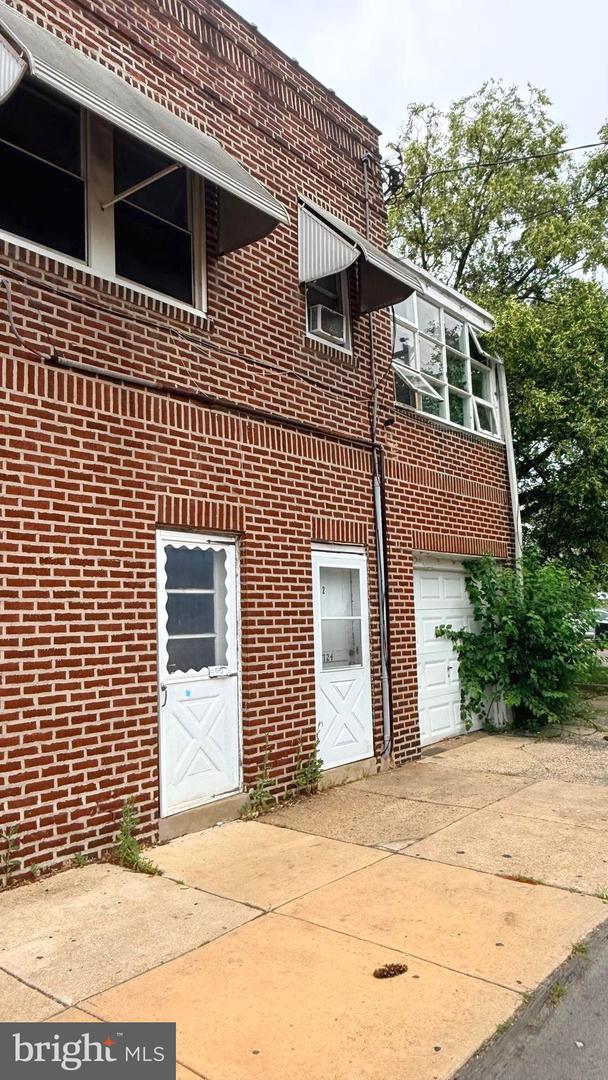 724 Macdade Blvd Property Photo 8