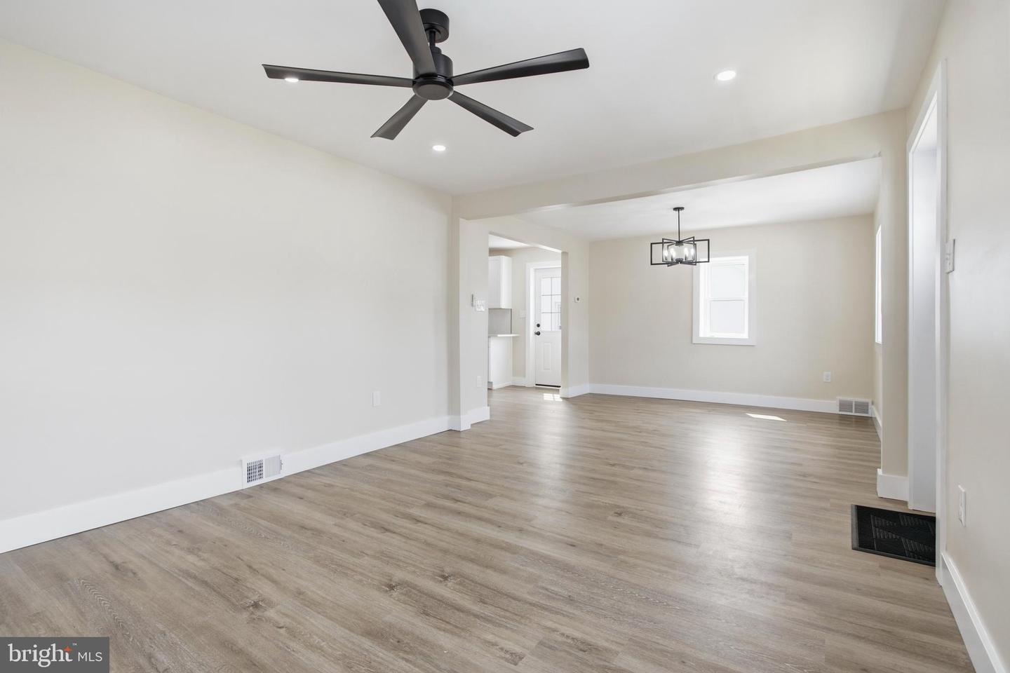 314 Swarthmore Ave Property Photo 11