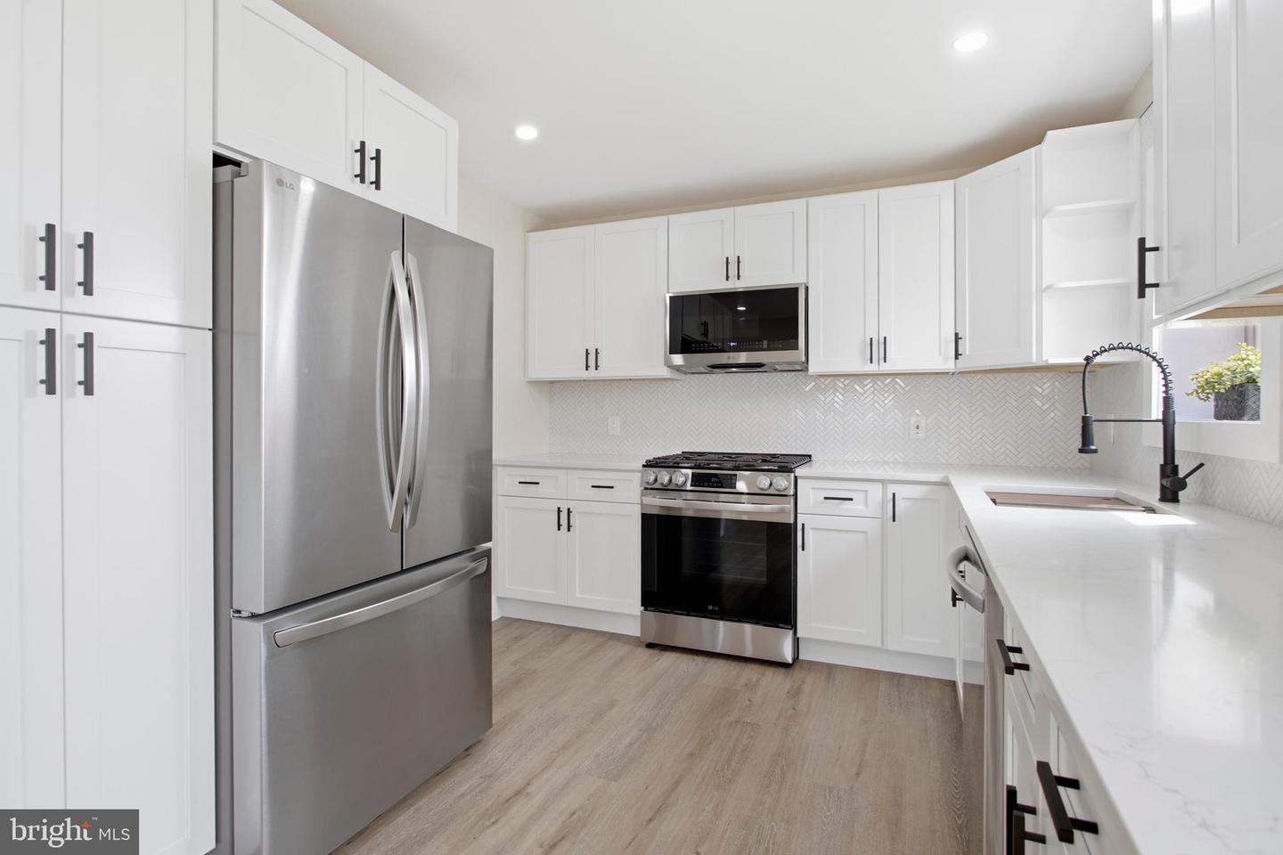 314 Swarthmore Ave Property Photo 15