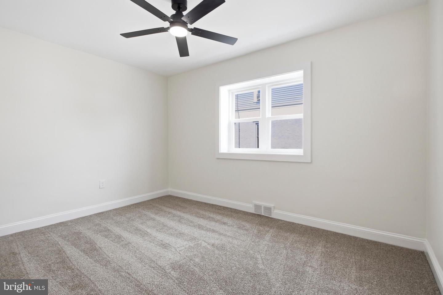 314 Swarthmore Ave Property Photo 22