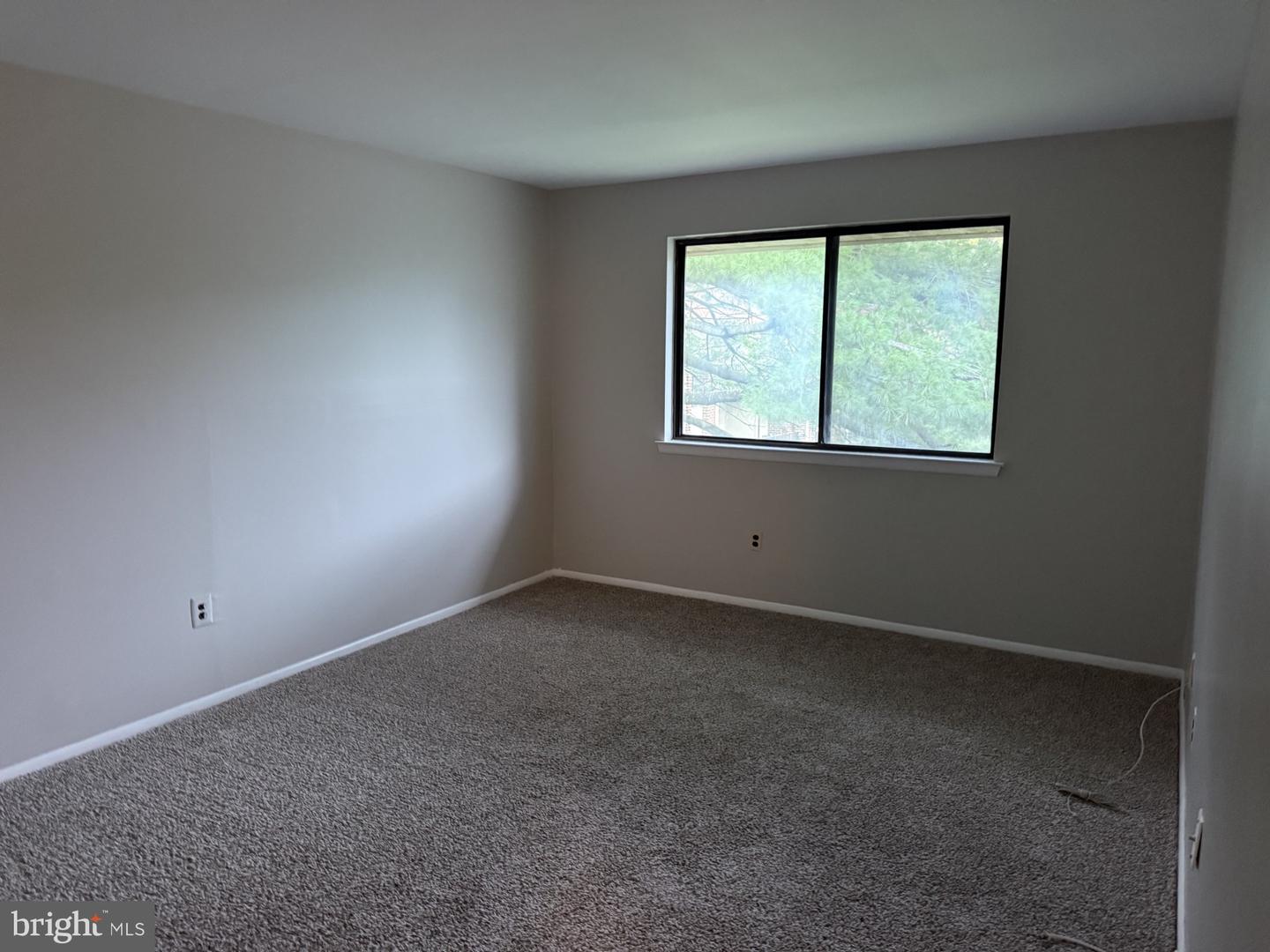 314 Saybrooke Ln Property Photo 6