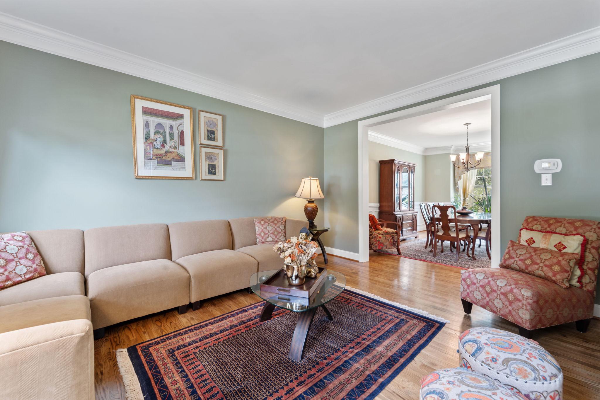 10 Springhouse Ln Property Photo 9