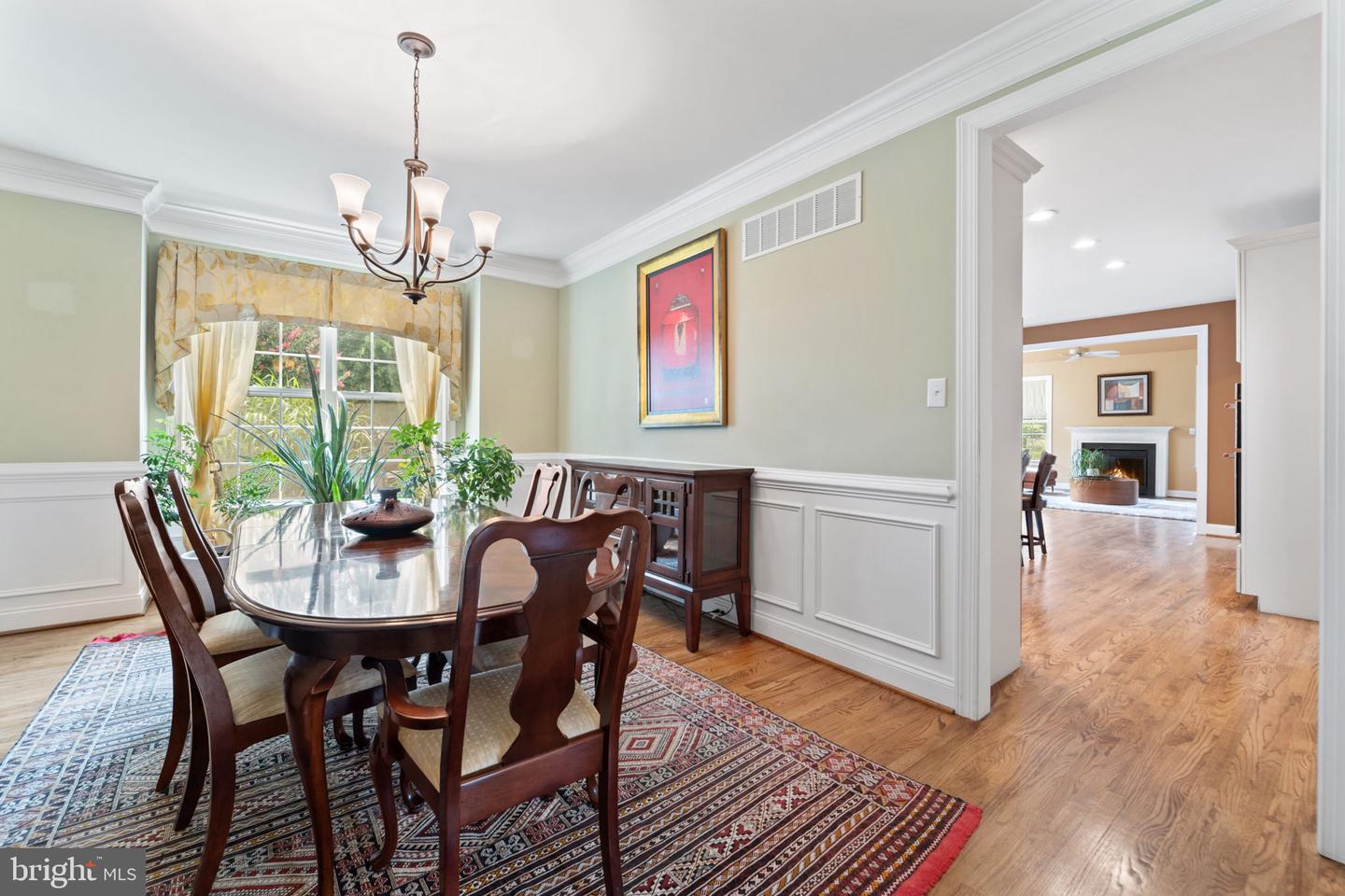 10 Springhouse Ln Property Photo 11