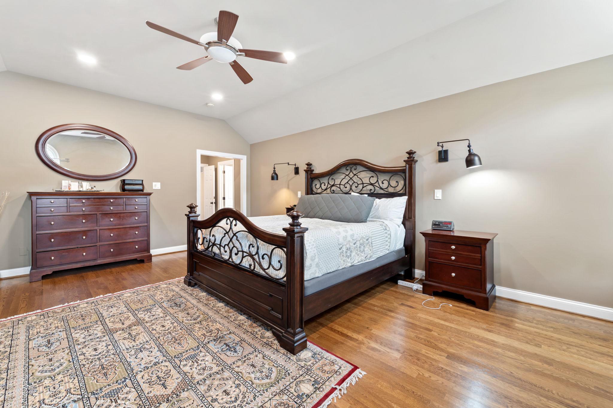 10 Springhouse Ln Property Photo 37