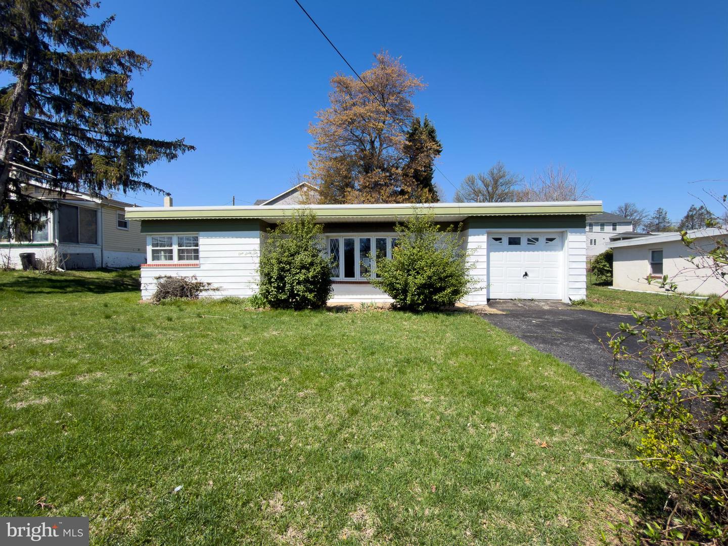 161 Fairmount Ave Property Photo 1