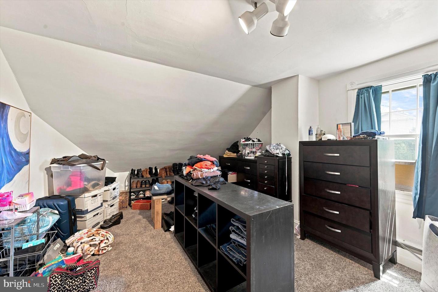 1208 Valley Rd Property Photo 18