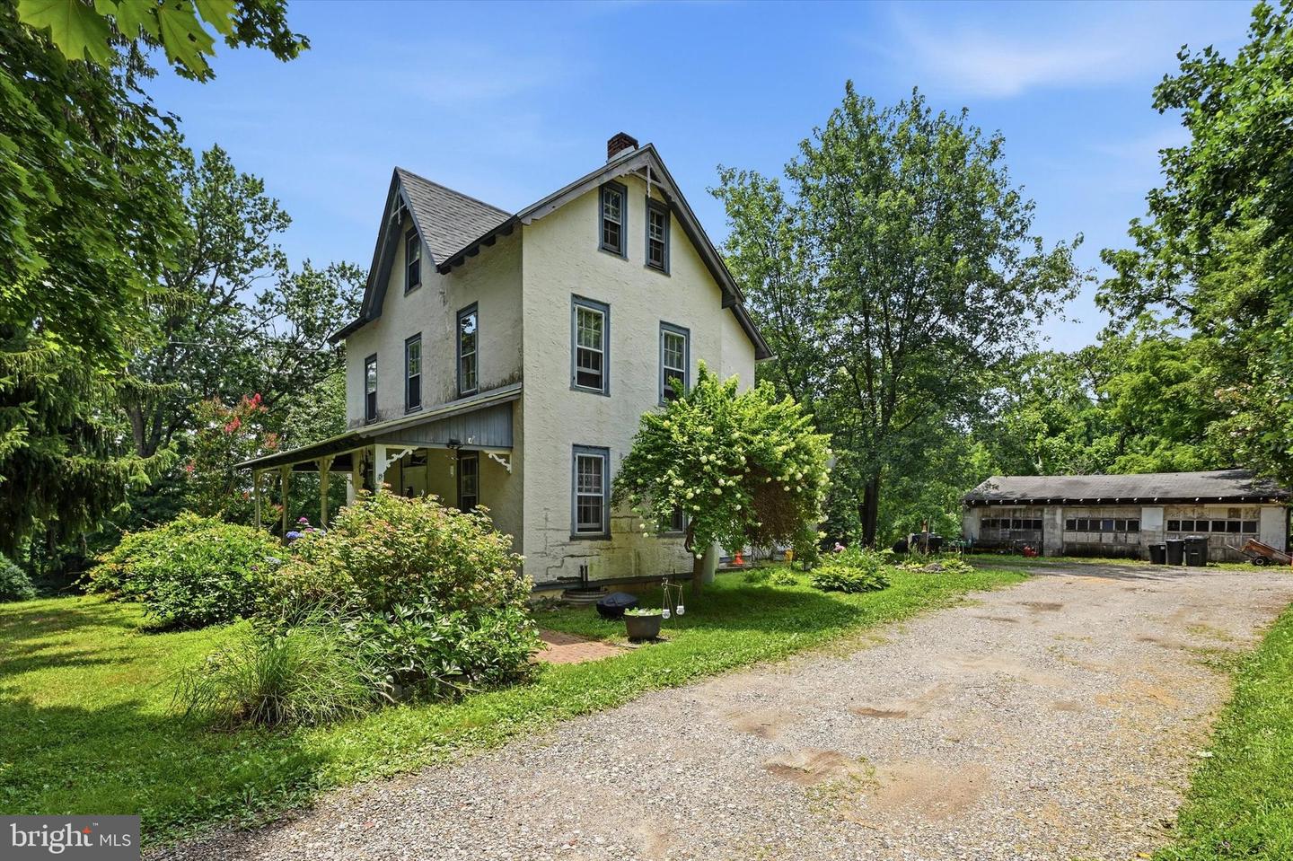1208 Valley Rd Property Photo 22