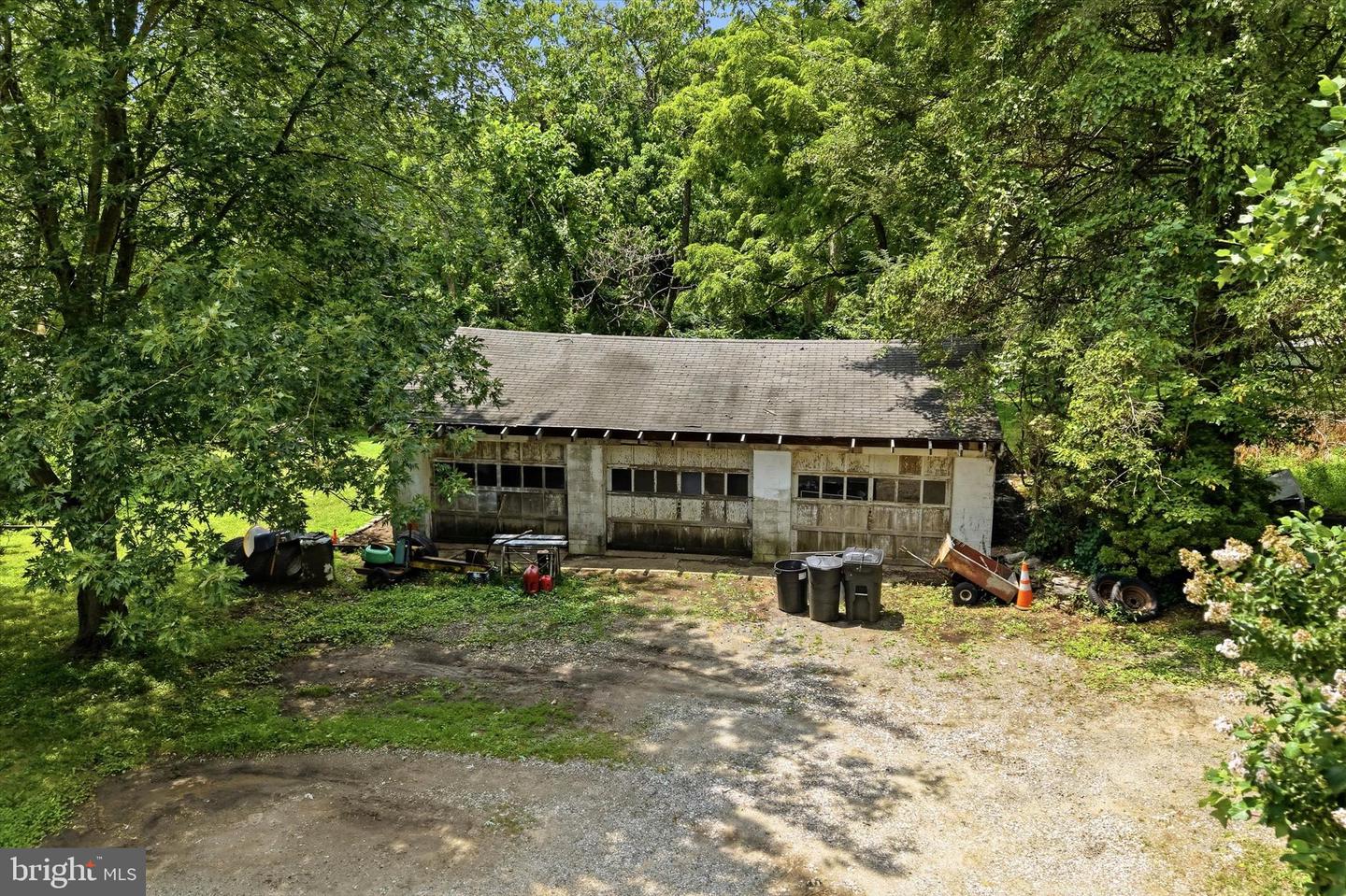 1208 Valley Rd Property Photo 23