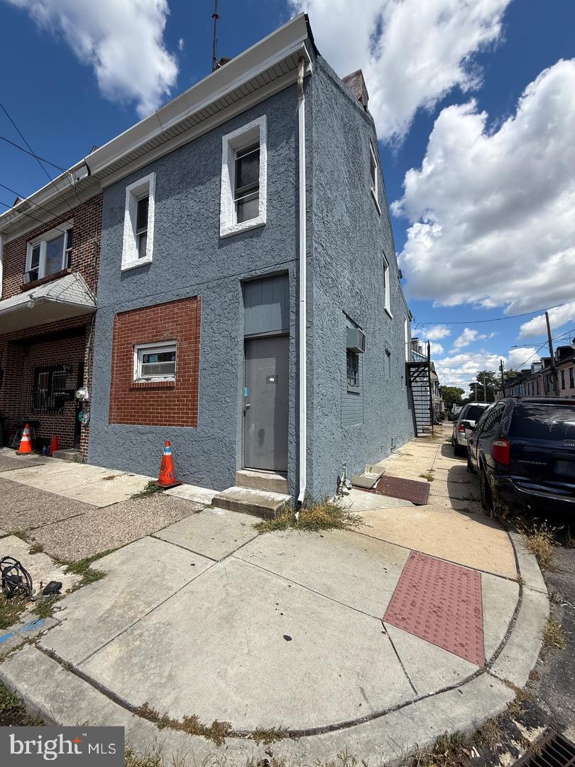 1125 Madison St Property Photo 1