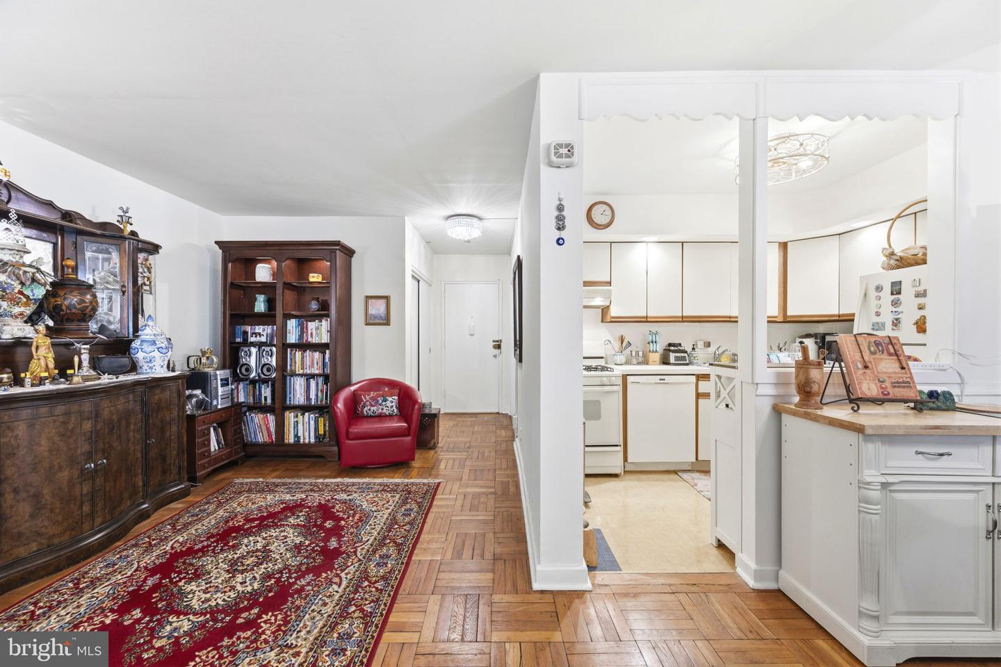 80 W Baltimore Ave #c404 Property Photo 9
