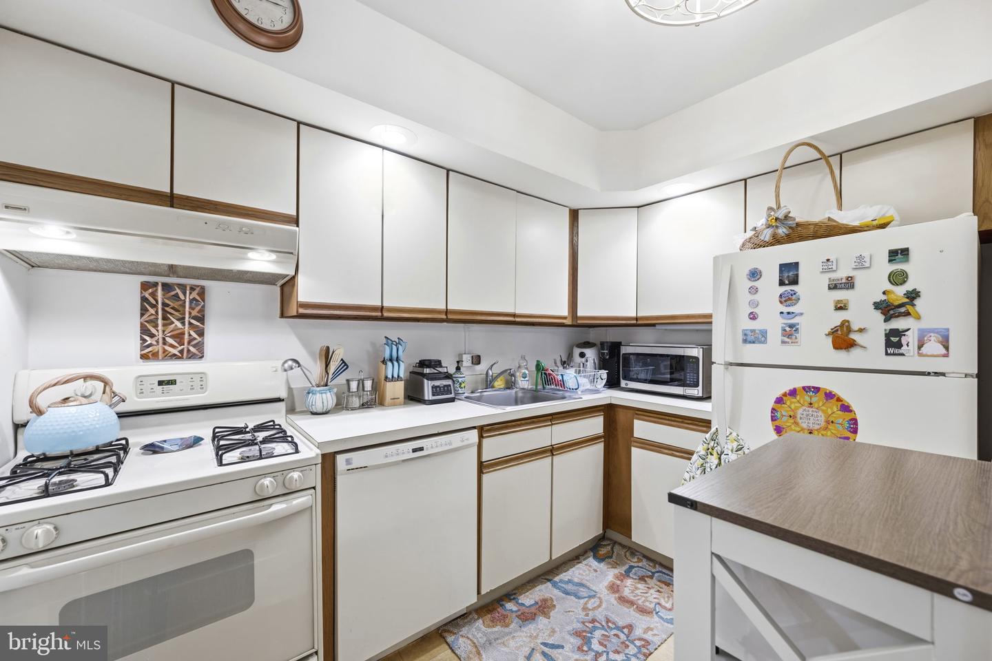 80 W Baltimore Ave #c404 Property Photo 16