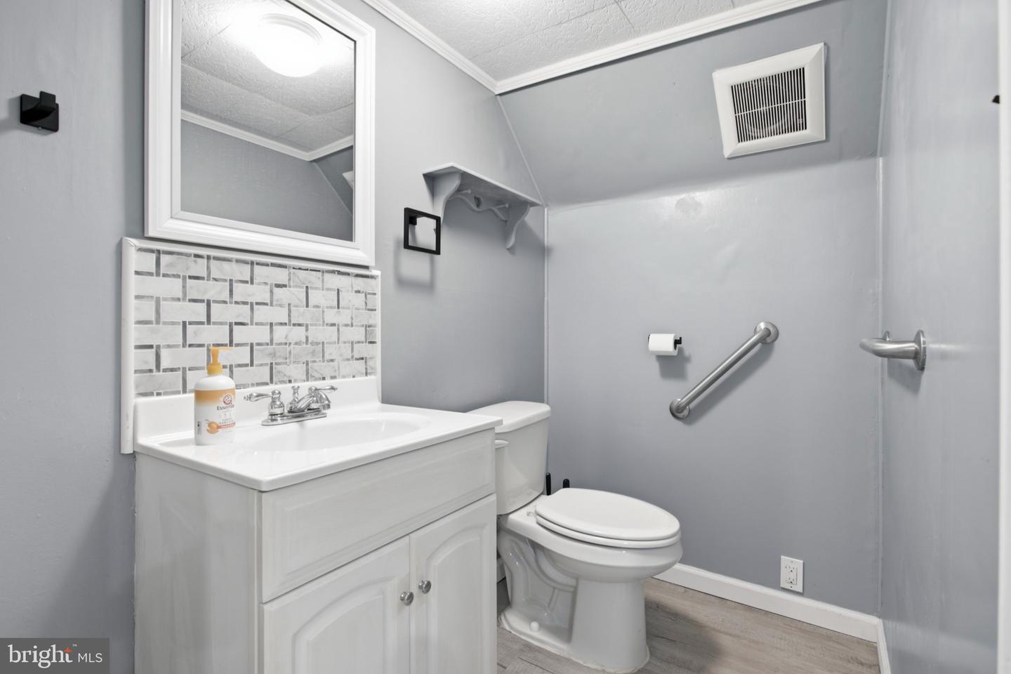 151 Alverstone Rd Property Photo 29