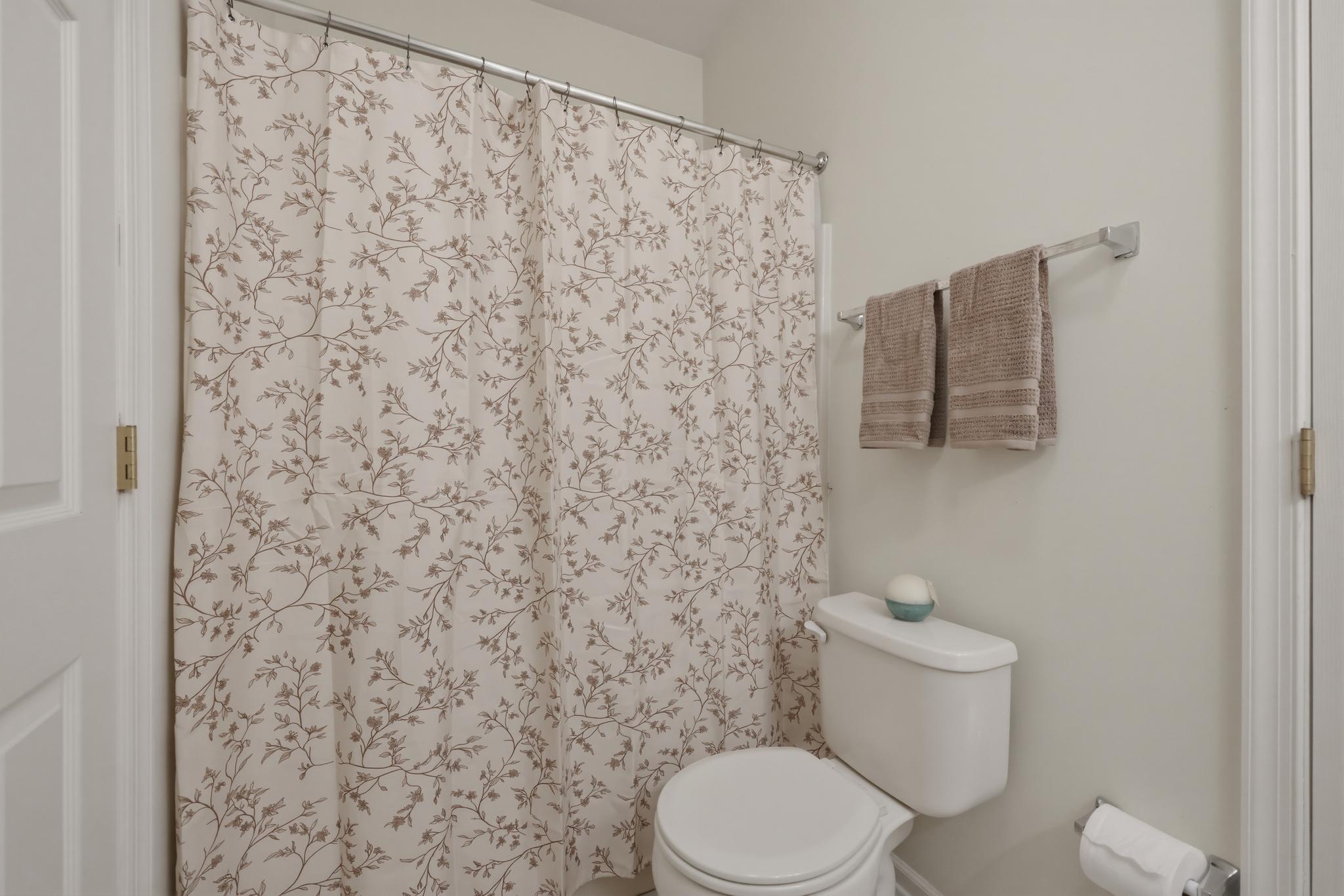 2105 White Fox Way Property Photo 18