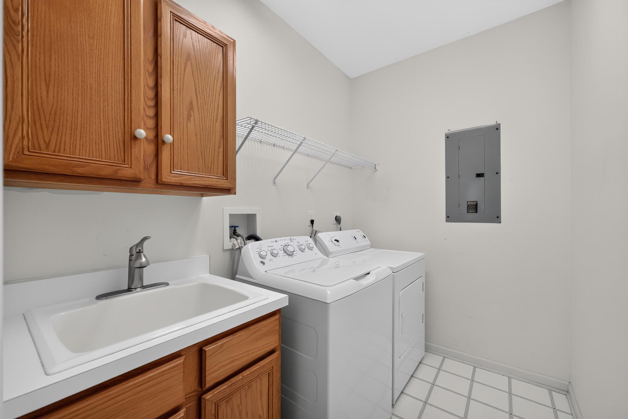 2105 White Fox Way Property Photo 19