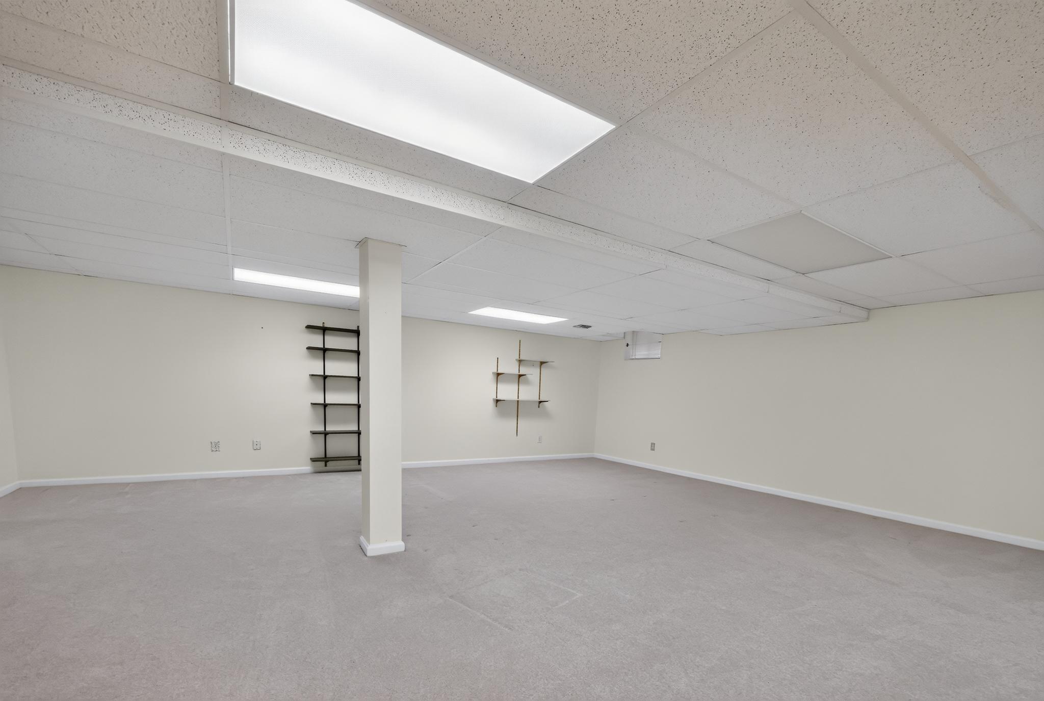 2105 White Fox Way Property Photo 20