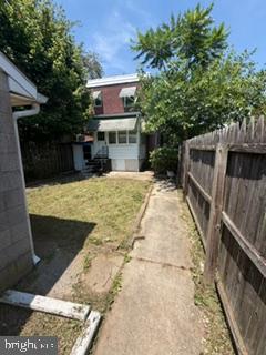 3007 W 10th St Property Photo 5