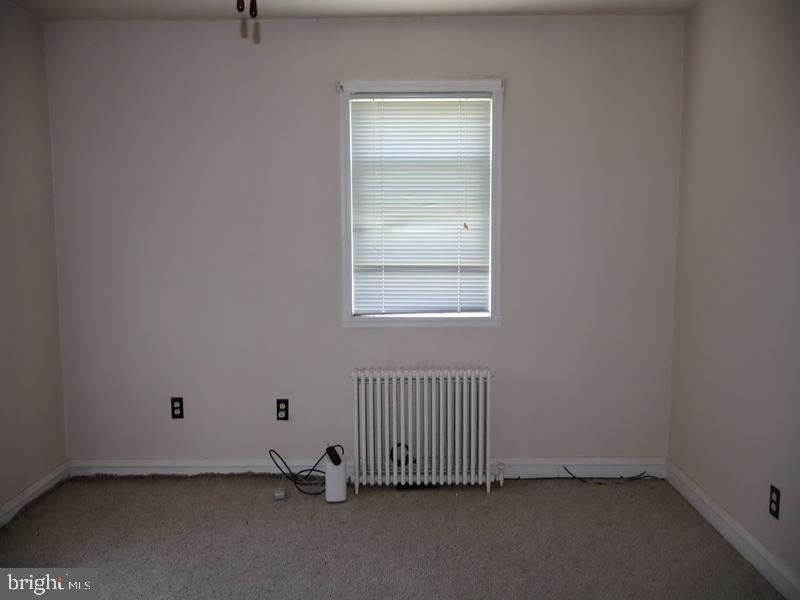 3007 W 10th St Property Photo 13