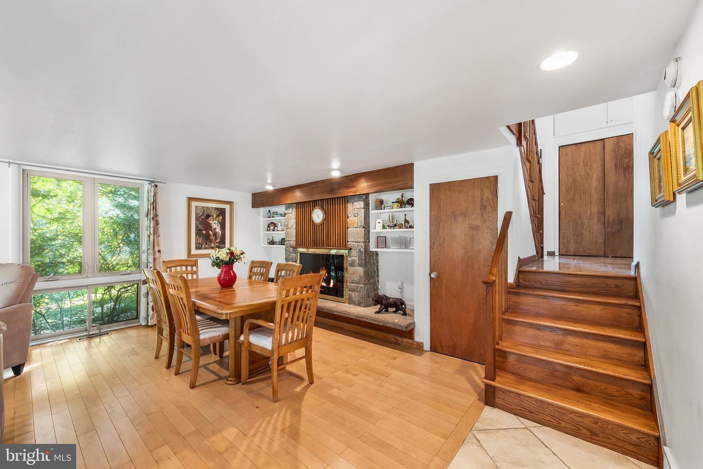 129 Locust Grove Rd Property Photo 4