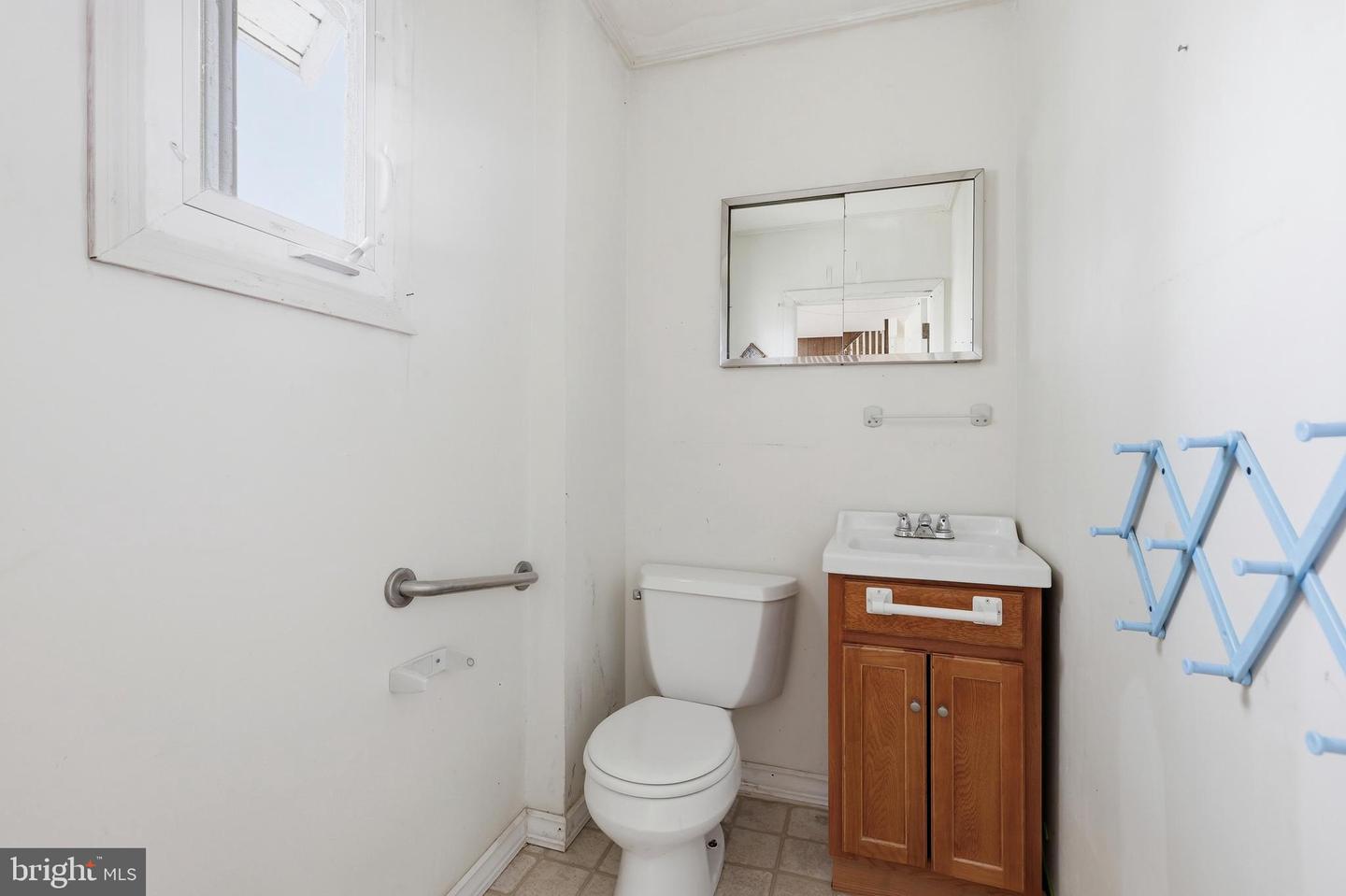 667 Rose St Property Photo 10