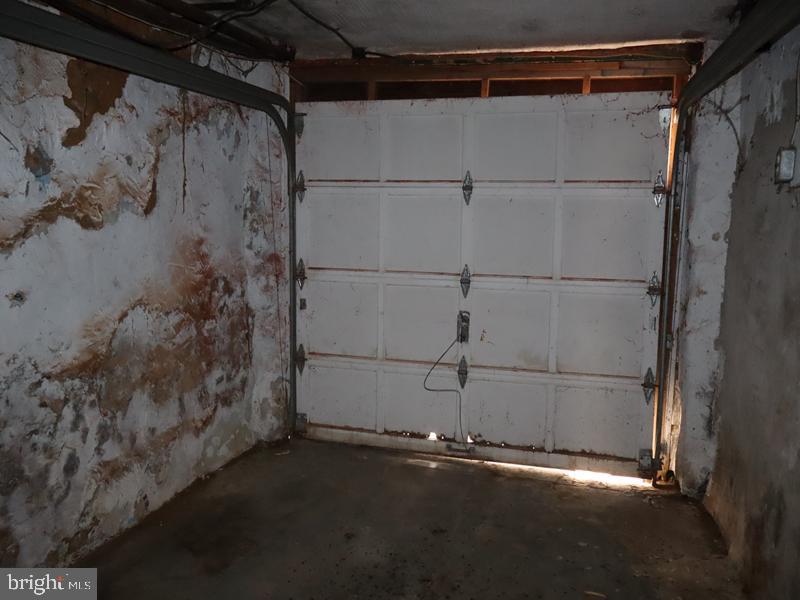 319 Avon Rd Property Photo 20